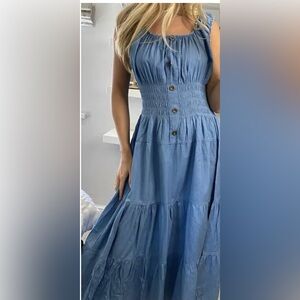 CONOS Midi Soft Smocked Denim Dress Size M/L Made In Italy 100% Cotton NEW N/Tag